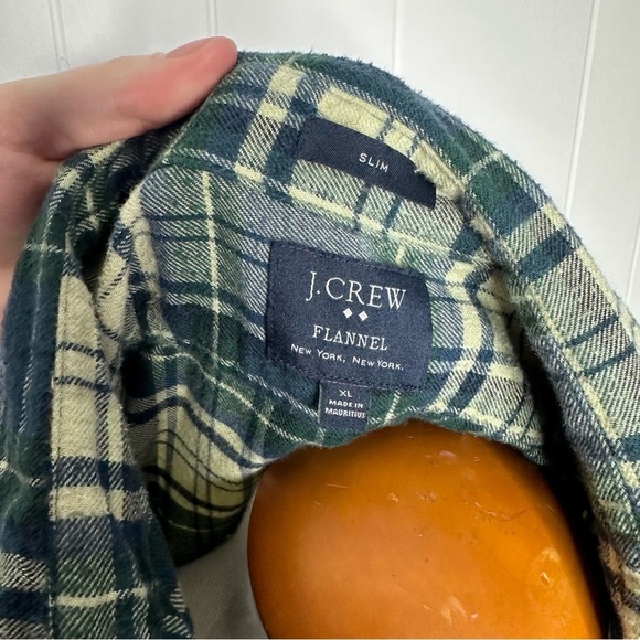 J Crew Slim Fit Flannel Shirt - Picture 3 of 9